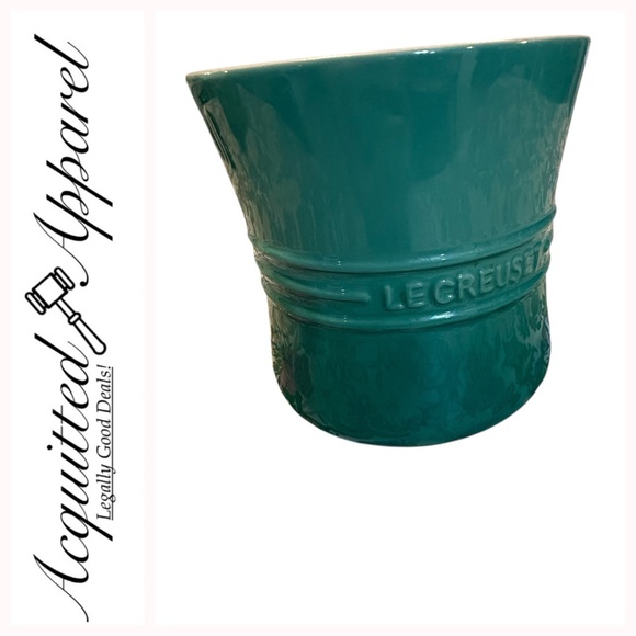 LE CREUSET 2.6L Utensil Crock Fennel Green - Picture 1 of 15